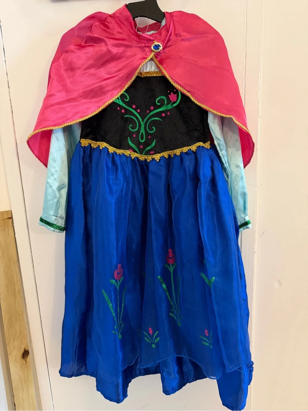 Frozen Anna Girls Blue Dress with Pink Removable Cape Kids Costume sz 150